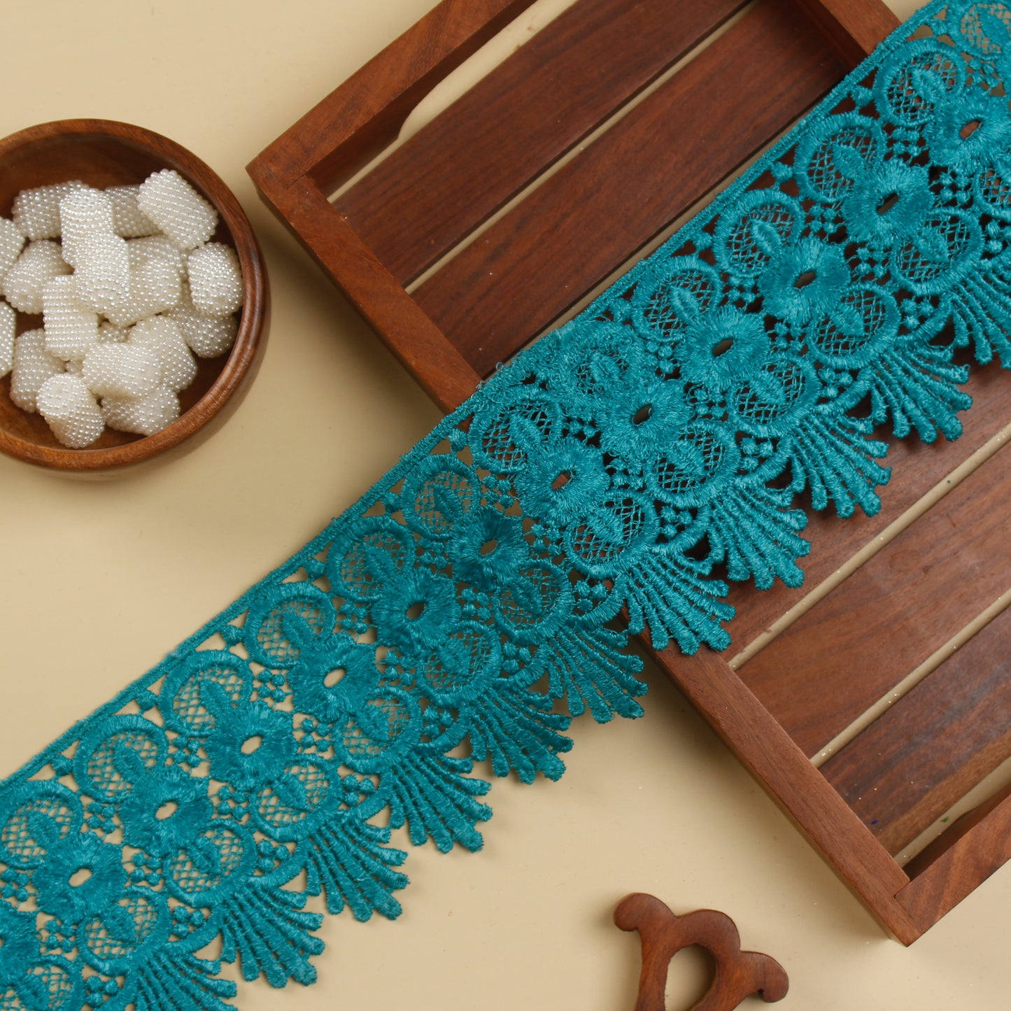 Teal Green Scalloped GPO Lace Trim (5 Mtrs)