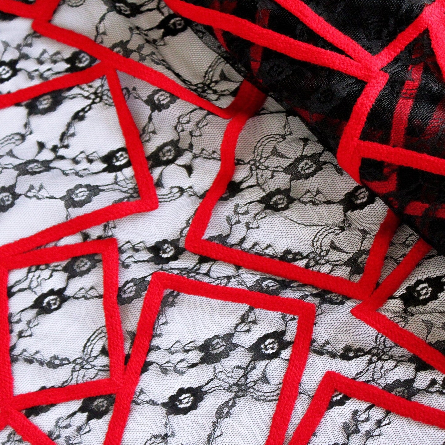 Black and Red Net Lace Fabric (1 Mtr)